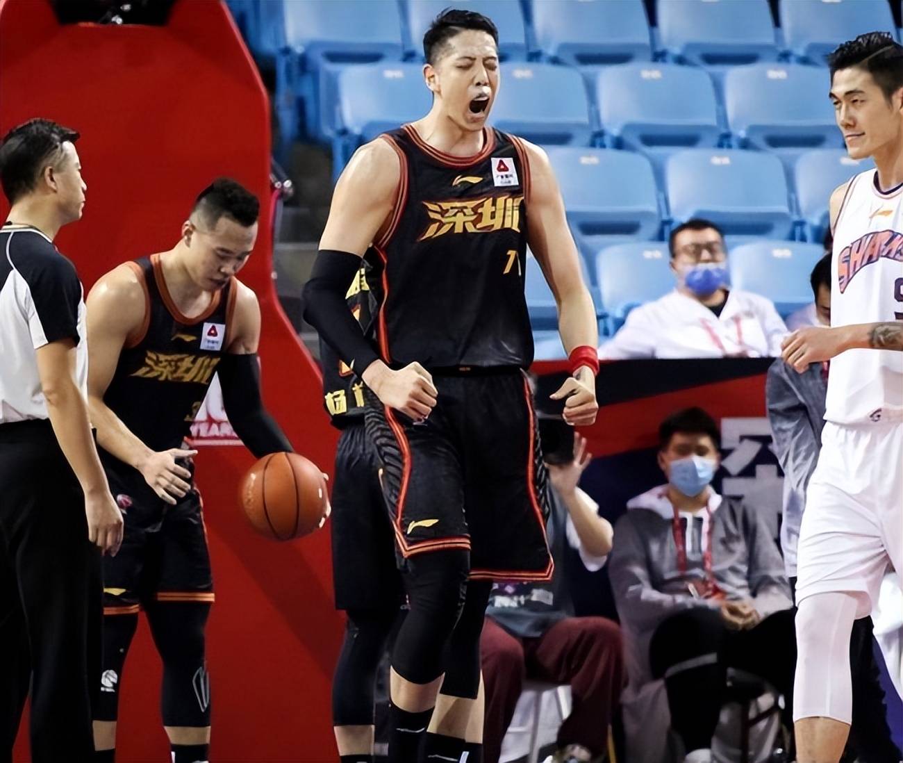 切卡隆那予客场获胜，迎来重要胜利的简单介绍