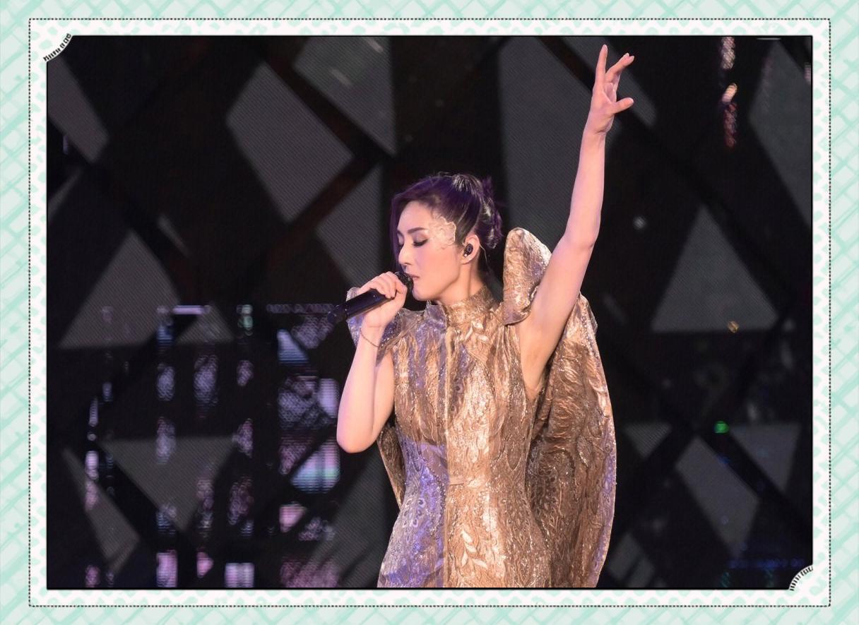  浓眉哥回归赛场，挺进下一轮首场状态亮眼，塞尔维亚队观众沸腾！